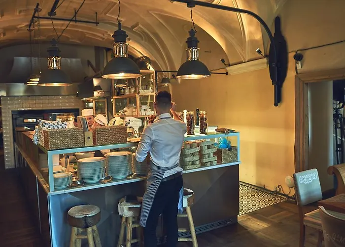 מלון Hotel Palladian 4*